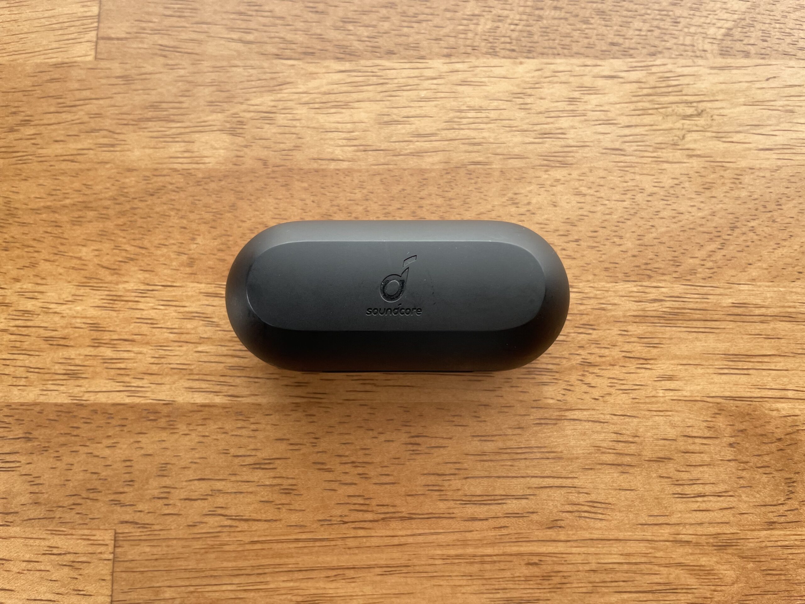 Anker Soundcore Liberty Neo 2 実機を上から見たヒーローカット(3年使用)