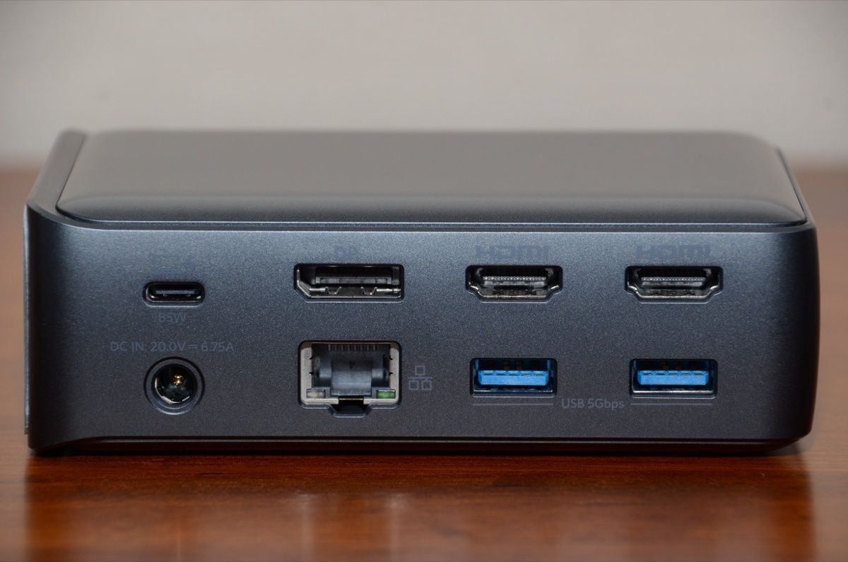 Anker PowerExpand 13-in-1 USB-C Dock 背面ポート俯瞰
