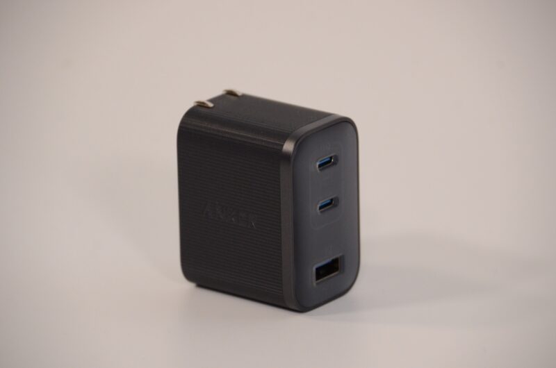 Anker Nano Charger（70W, 3 Ports）の実機