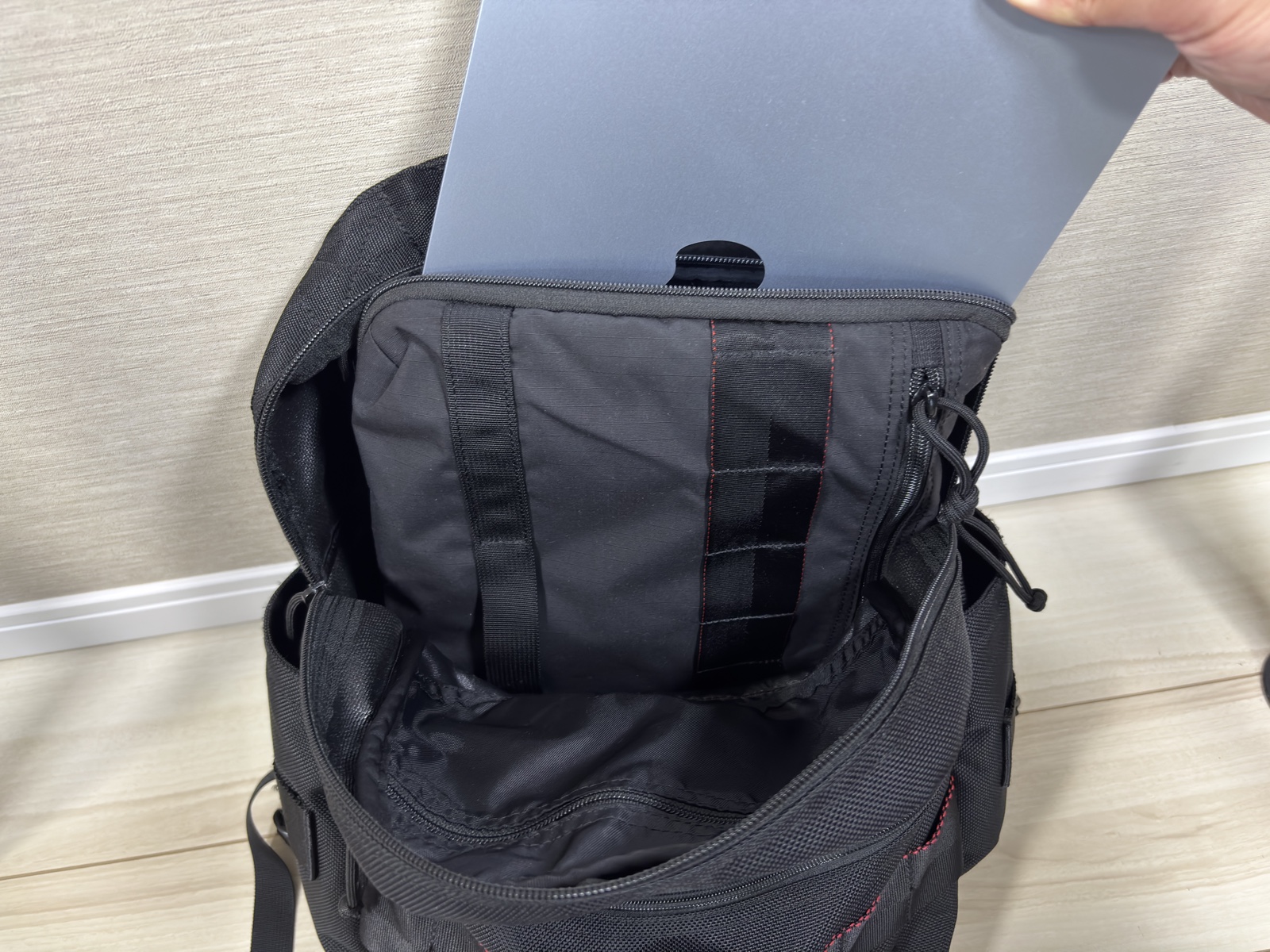 PC CASE TALLにMacBookを入れてATTACK PACKに収納