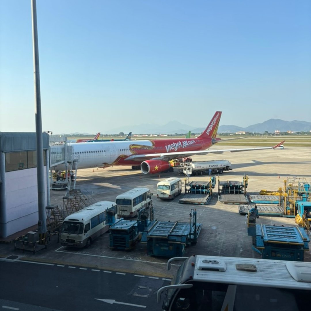 ハノイ ノイバイ空港のフライト前の様子