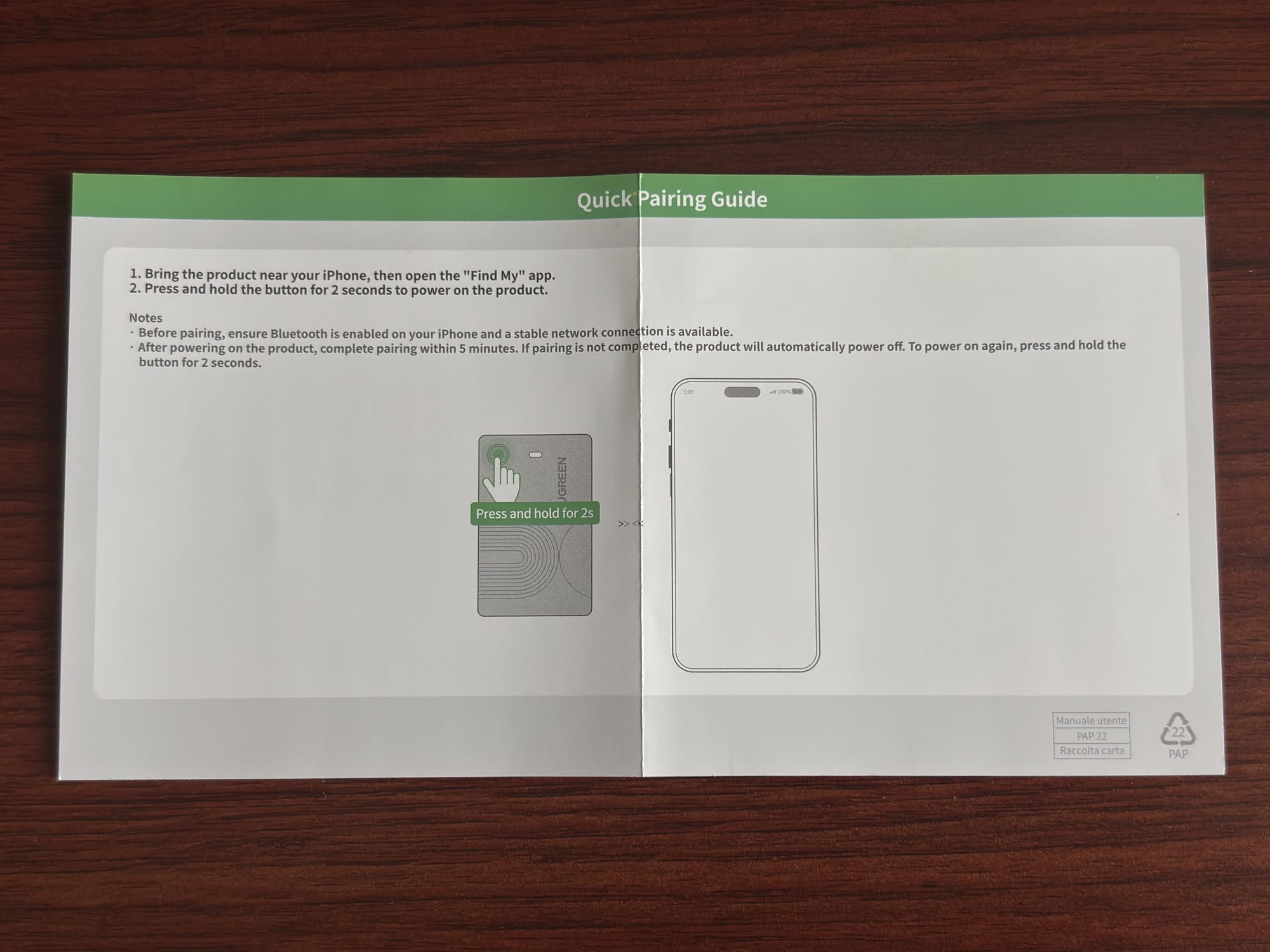 付属のQuick Pairing Guide。iPhoneの「探す」アプリを開いてボタンを2秒長押しするだけ