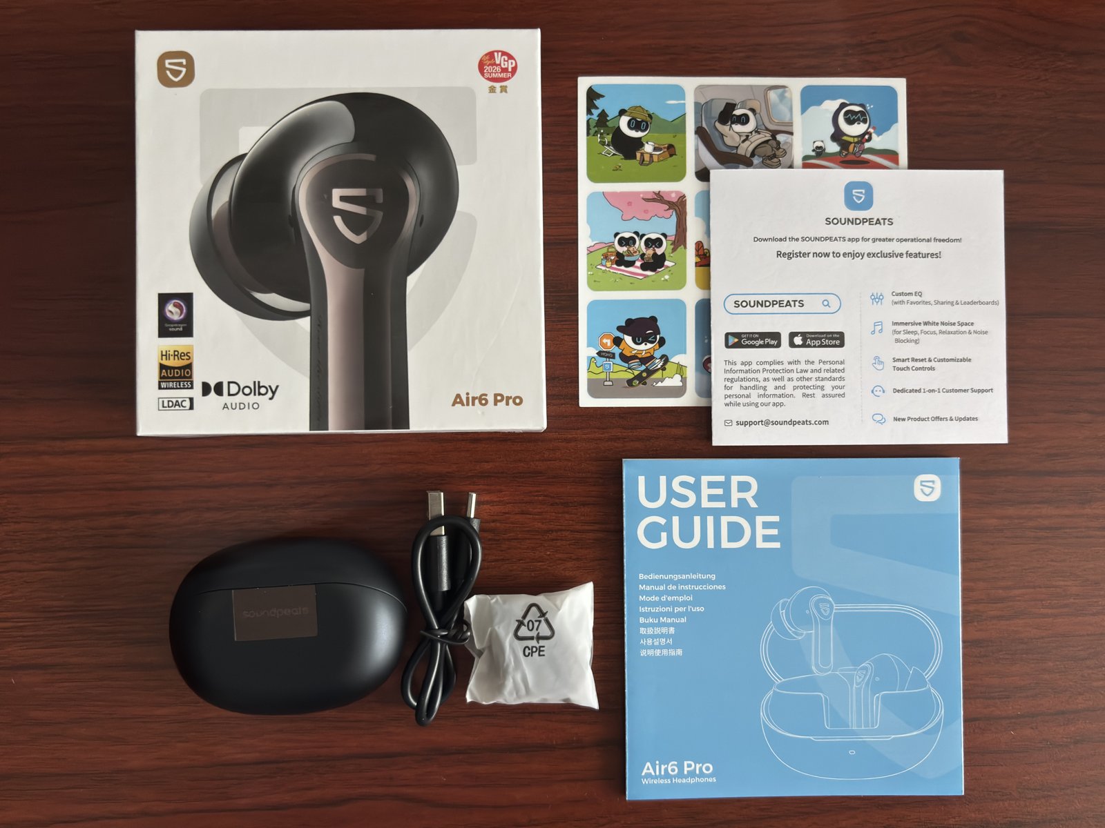 SOUNDPEATS Air6 Proの開封。箱・本体・USB-Cケーブル・イヤーチップ・日本語取扱説明書・アプリ説明書・ステッカー