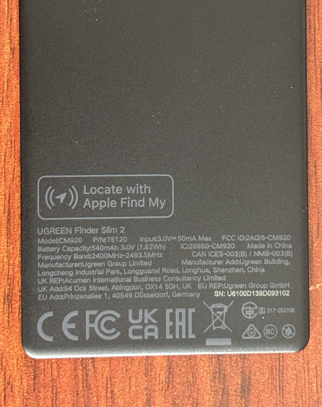 UGREEN Finder Slim 2の本体裏。型番CM920と技適番号217-252708の刻印